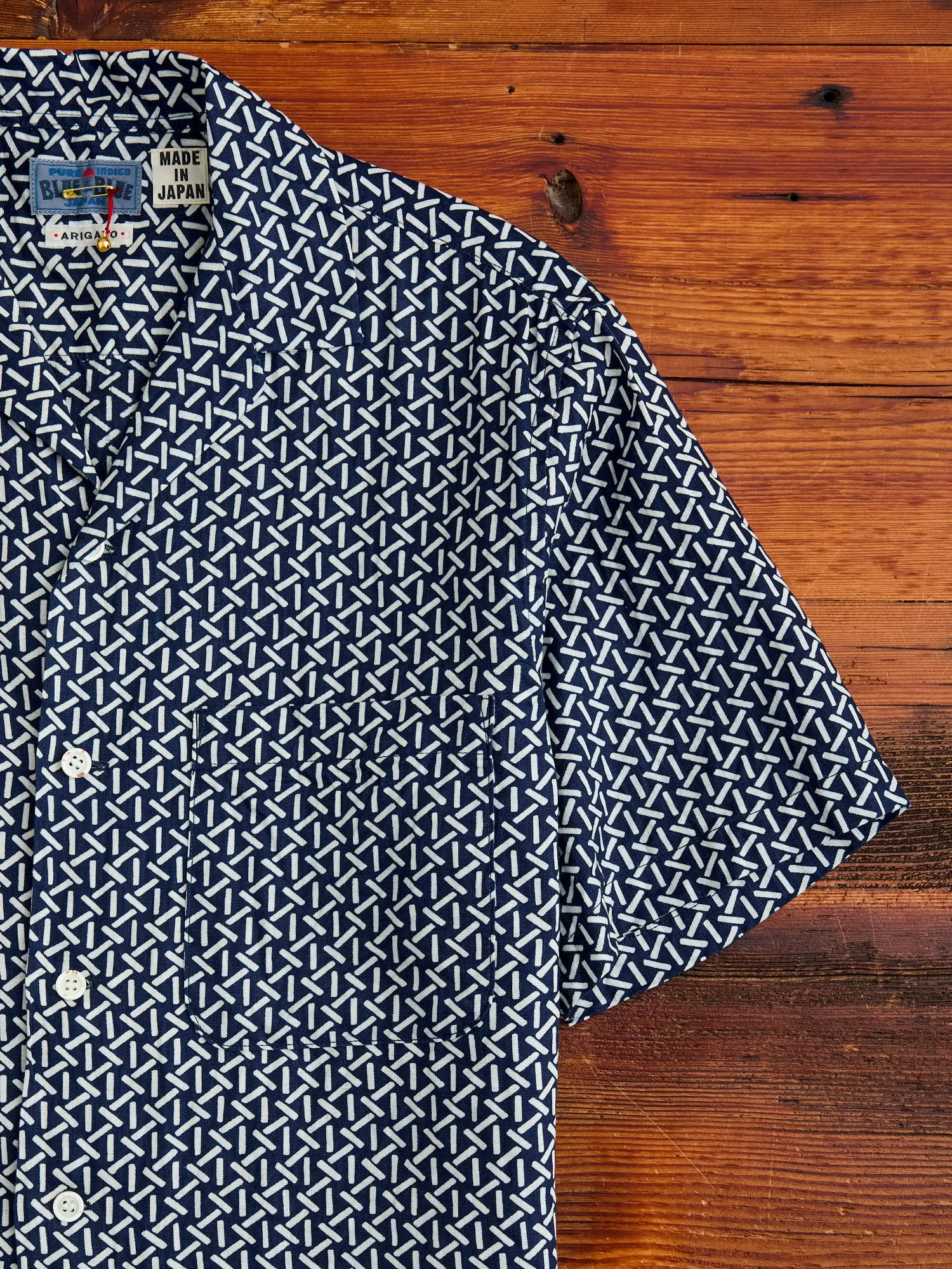 "Yama-Komon" Bassen Short Sleeve Shirt in Indigo